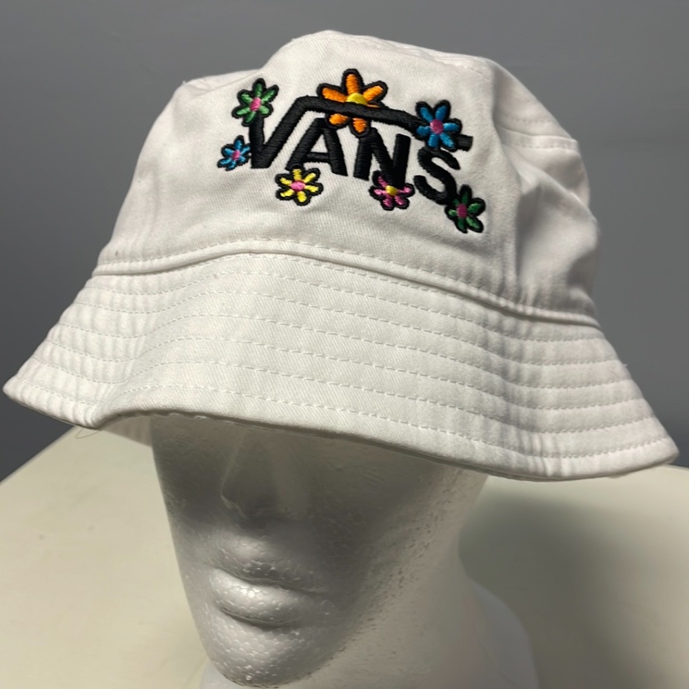 VANS Summer Hat Women's Size Small White with Flowers